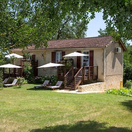 Les Hauts De Condom Appartements Climatises Luaran gambar